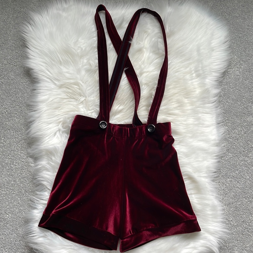 Blackmilk Woodchucks in Red